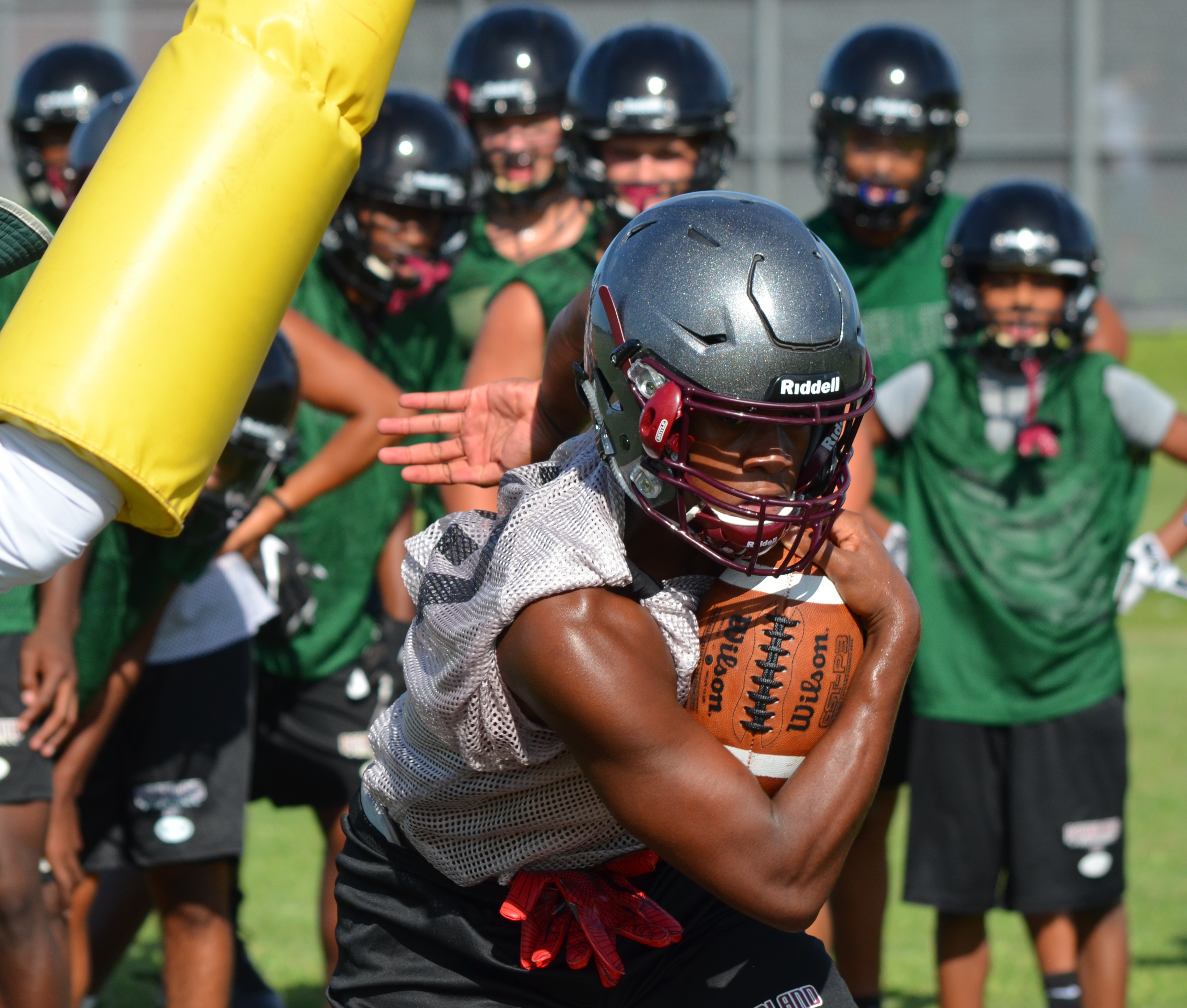 Photos Training Camp with Pearland High School Football